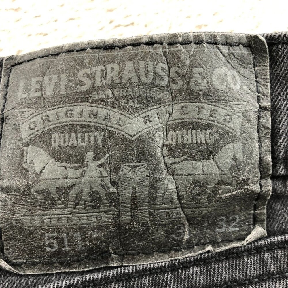 Levi's Mens Jeans Size 31x32 511 Slim Straight Classic Black Denim Casual Travel - Picture 7 of 13